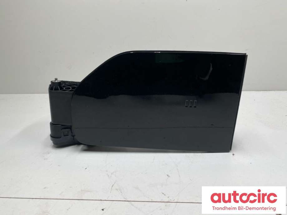 Batterilader inntak/luke til Kia EV9, 2023-->>  (695C0DO010ABP)