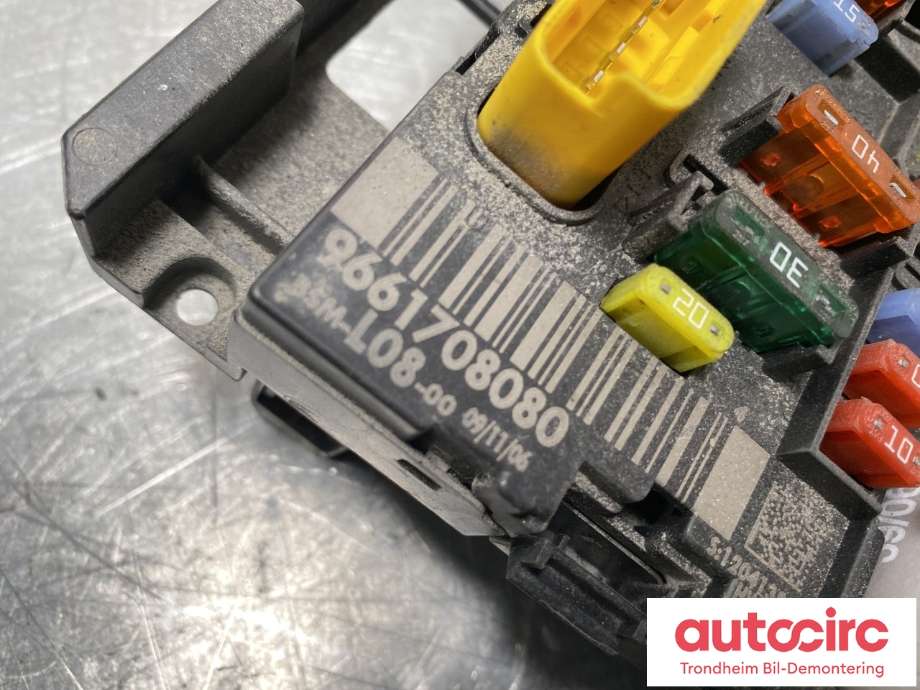 Sikringsboks motorrom til Citroën C4, Picasso 2006-2013 (Type I)  (DELPHI|9661708080|6500AZ|6500FG)