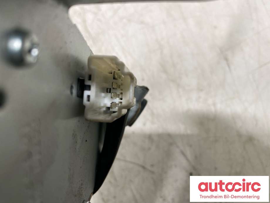 Viskermotor bakrute til Nissan X-Trail 2002-2007 (T30) (T30) (287108H300|287108H30A|)