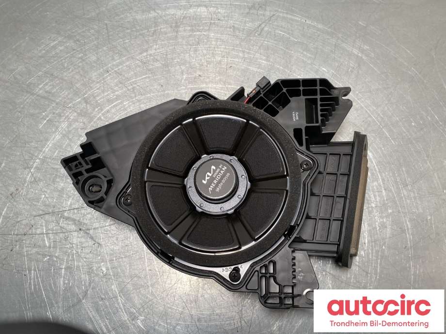 Bilstereo sub-woofer til Kia EV9, 2023-->>  (96380DO500)