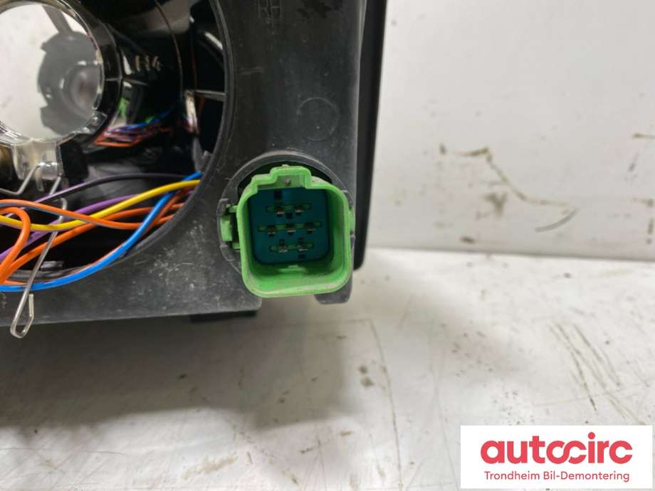 Frontlykt høyre halogen til Ford Transit Connect 2003-2009 (Type I, Fase 1) (2T14-13006-AG|2T14-13008-CB|1346497)