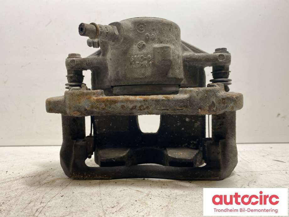 Bremsecaliper høyre foran til Mercedes E-Klasse 2009-2013 (Fase 1) (W212) (W212) (TRW|A 204 421 24 81|)