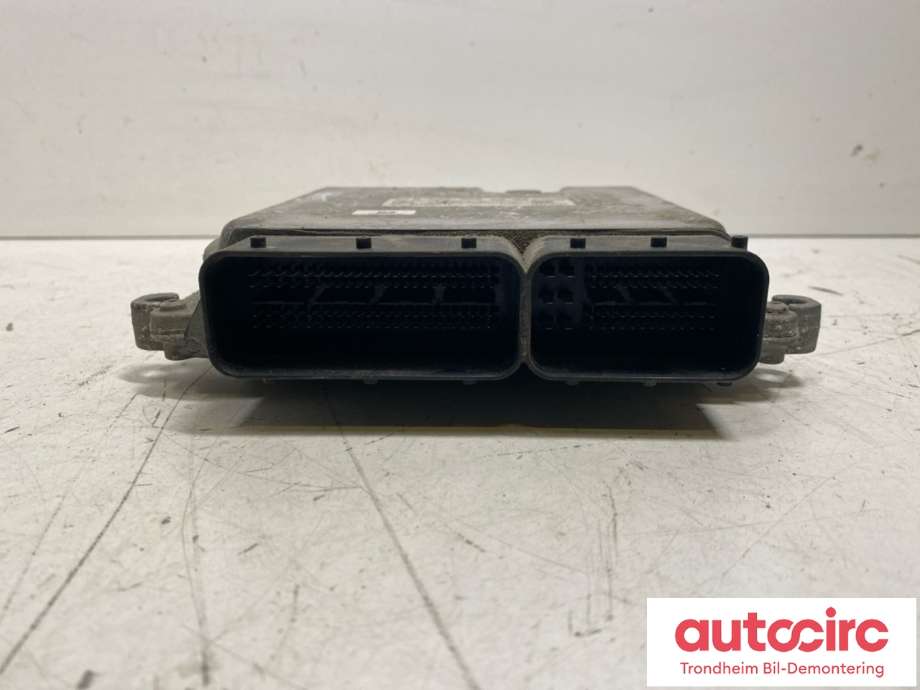 Styreenhet motor til Mercedes Vito 2014-->> (W447) (W447) (BOSCH|A6229000500|0281031326|)