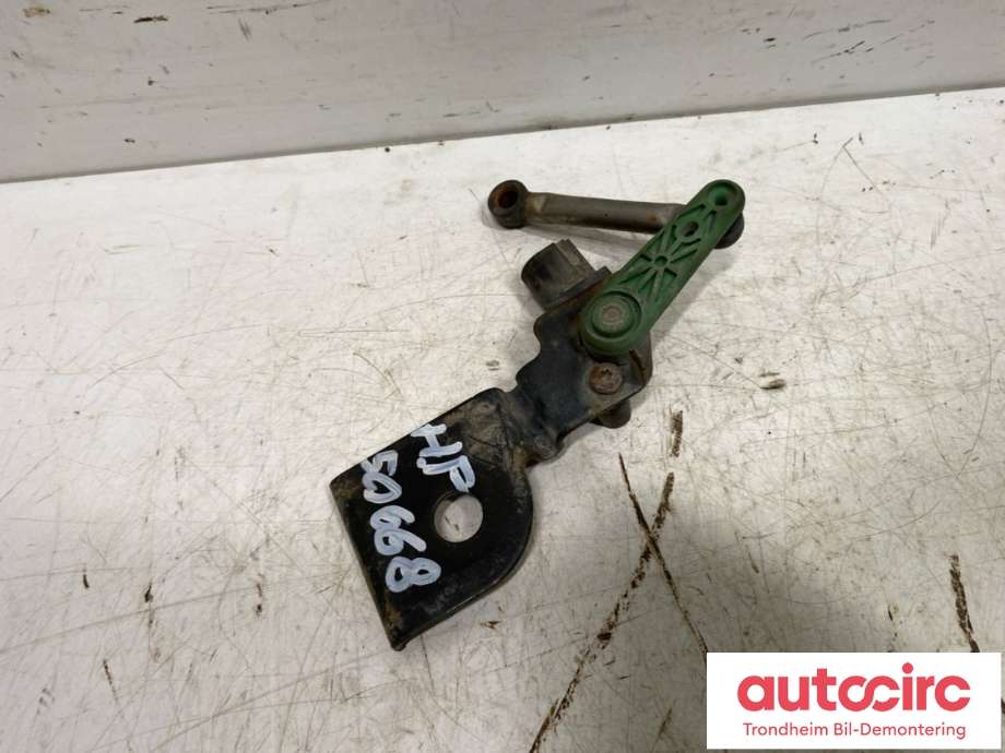 Sensor nivå, høyre foran til VW Transporter / Caravelle 2015-2019 (T6) (T6) (7E0 941 273|)