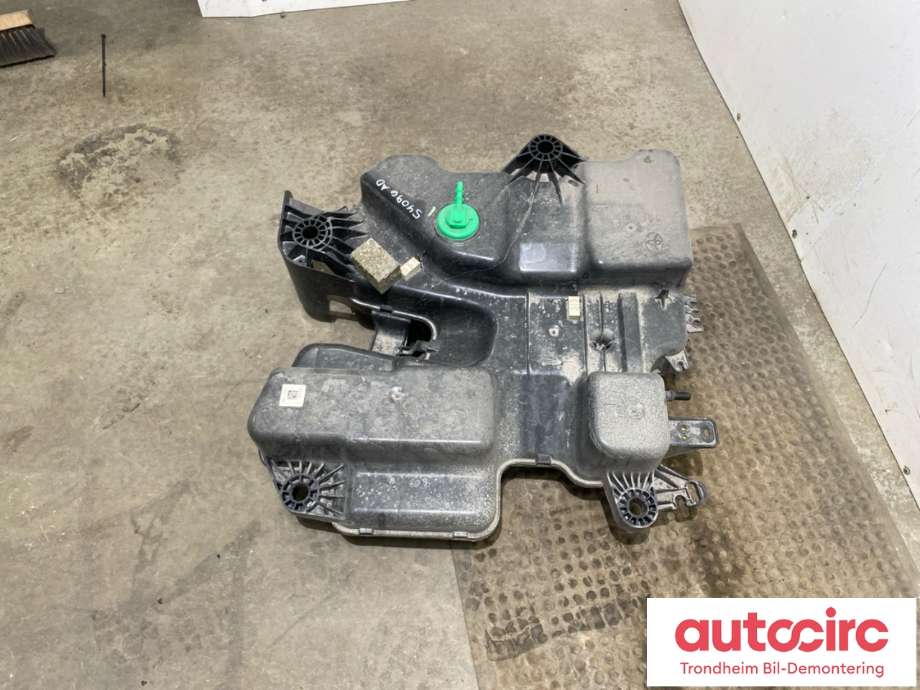 AdBlue tank til Toyota Proace 2016-->> (Type II)  (SU001B3344|)