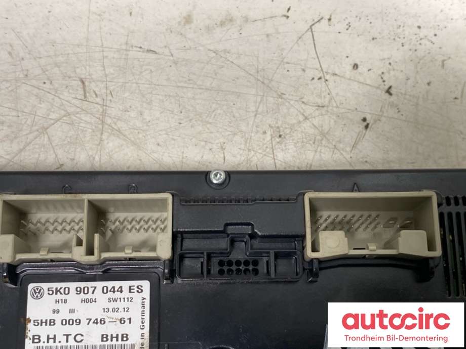 Varmeapparat betjening til VW Tiguan 2011-2016 (Type I, Fase 2) (5K0 907 044 HB|)