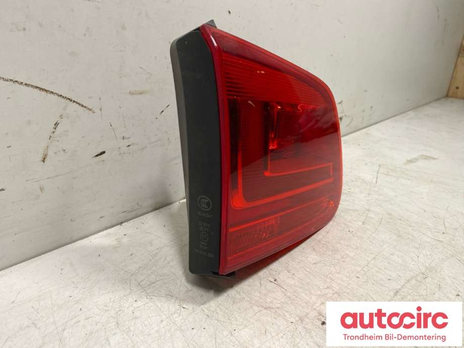 Baklykt venstre indre til VW Tiguan 2011-2016 (Type I, Fase 2) (5N0 945 093 G|)
