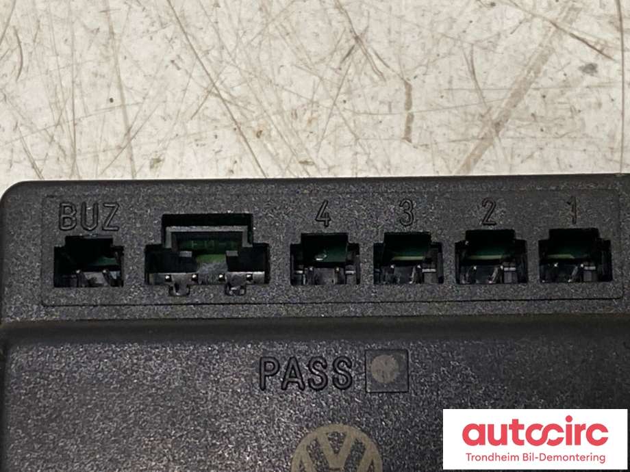 Styreenhet parkering til VW Tiguan 2011-2016 (Type I, Fase 2) (4M0168V3B|)