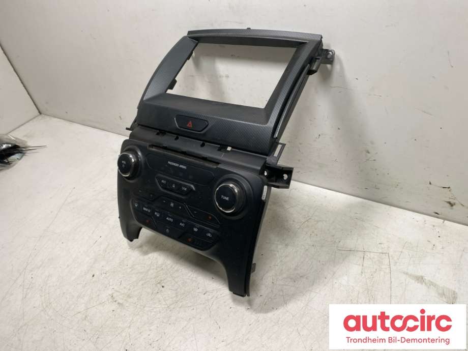 Varmeapparat betjening til Ford Ranger / Ranger Raptor 2015-2022  (2306714|EB3T-18E245-FNSMRI|)