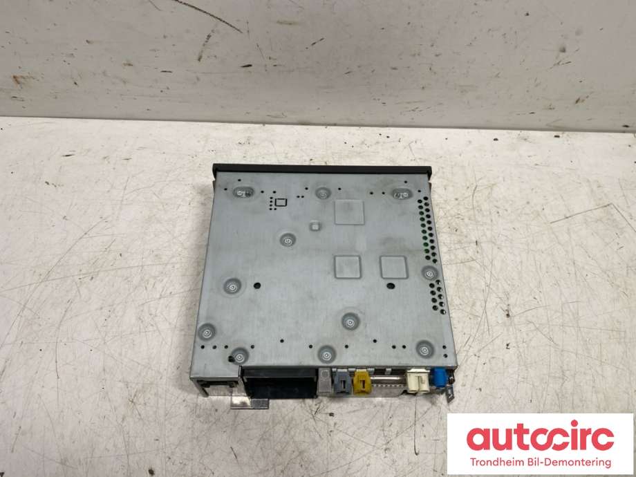Bilstereo navigasjon til Škoda Octavia 2013-2016 (Type III, Fase 1) (HARMAN AUTOMOTIVE|5E0 035 020 B|5E0 035 020 A|)