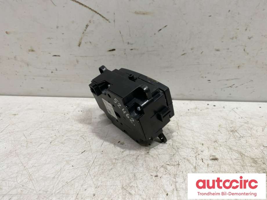 Bryter diverse til Mercedes ML 2011-2015 (Fase 1) (W166) (W166) (A 166 905 08 51|)
