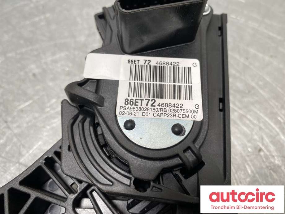 Pedal gass til Toyota Proace 2016-->> (Type II)  (SU001B3020|)