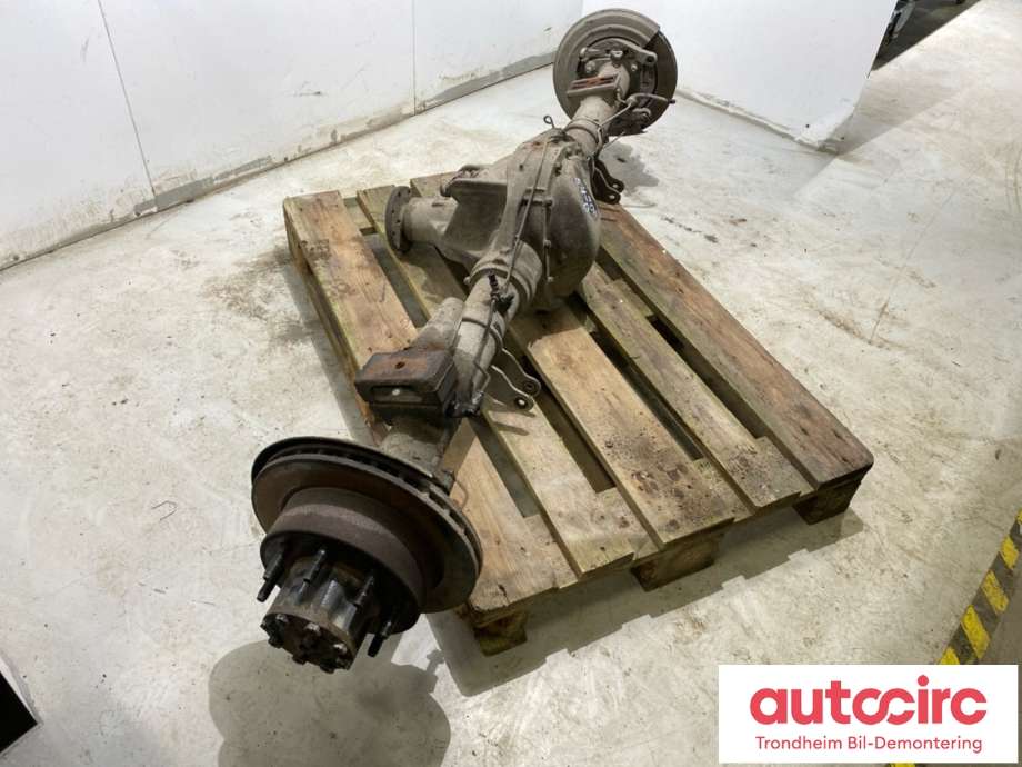 Bakaksel til Ford F-250 1997-2003  (STERLING|2C3W4006GA||V423)