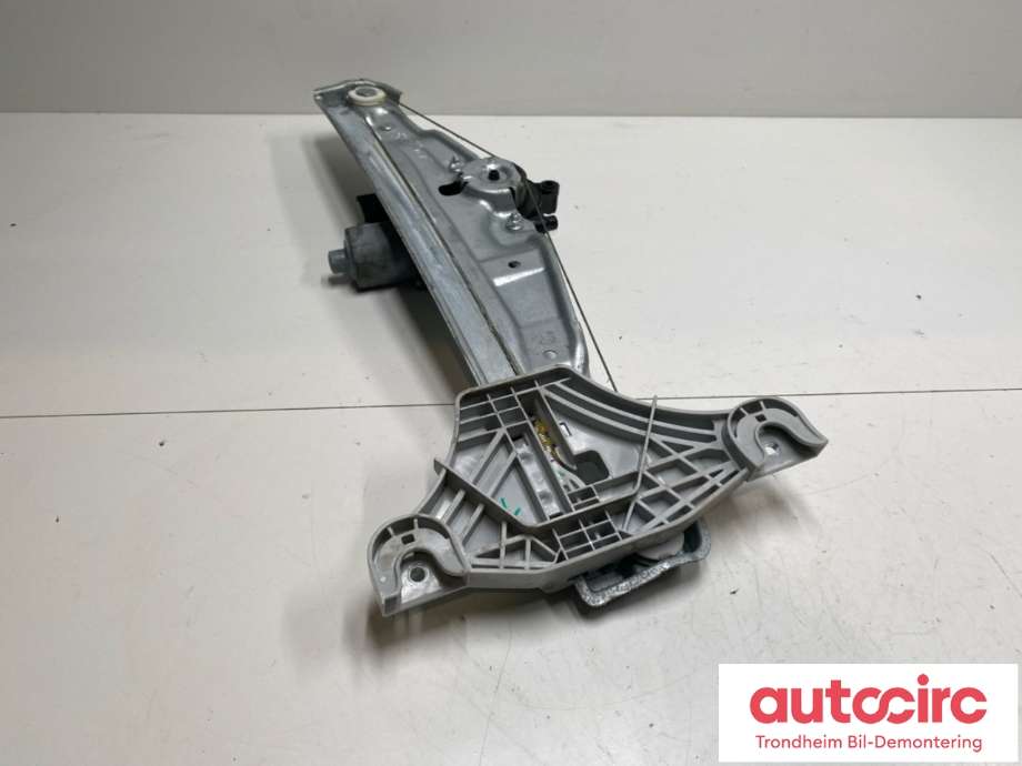 Ruteheis venstre foran til Hyundai Ioniq 5 2021-->>  (82450GI010|82403GI000|)