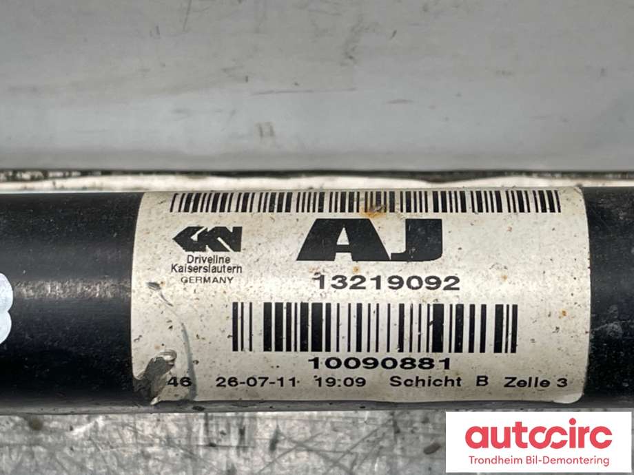 Drivaksel venstre foran, diesel/manuell til Opel Insignia A 2009-2014 (13219092|13348258|)