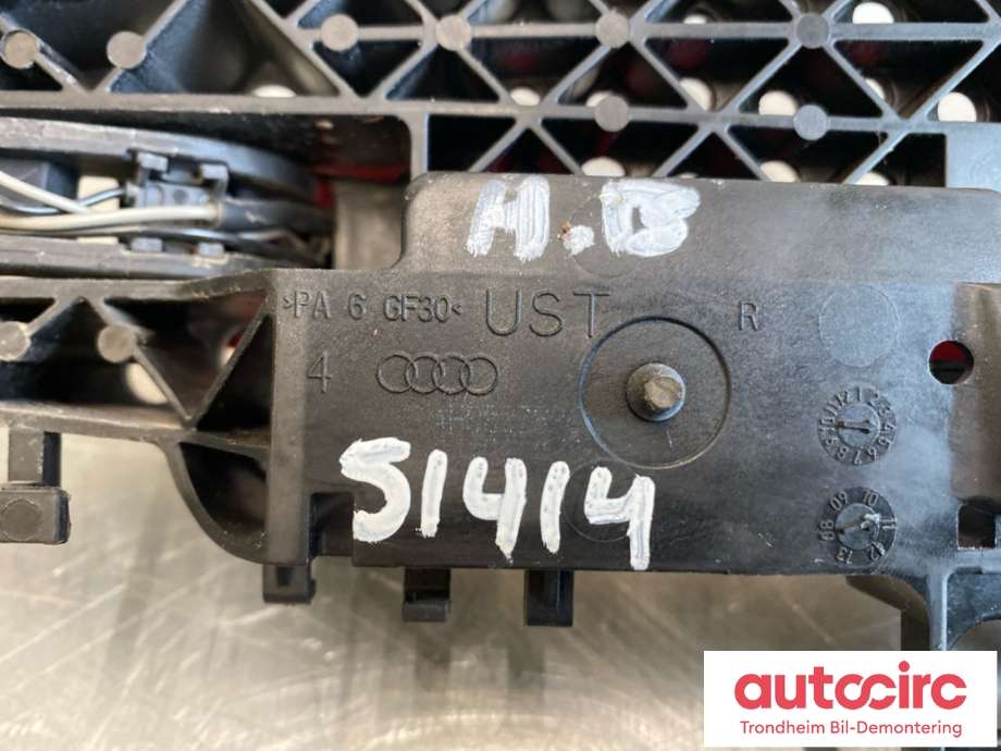 Dørhåndtak utv høyre bak til Audi A7 2010-2014 (Type I, Fase 1) (4H0 837 206 B|4H0 837 886|)