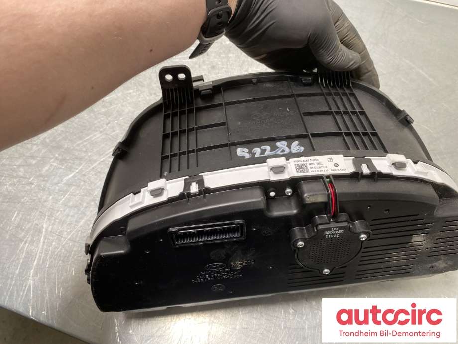 Instrumentpanel til Hyundai Kona 2017-2021 (Type I, Fase 1)  (94003K4021|)