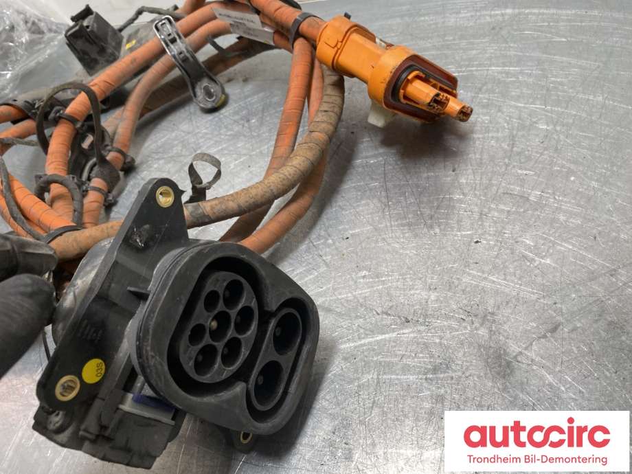 Batterilader inntak/luke til VW ID.3 2020-->> (10A971531AL|10A971531BR|)
