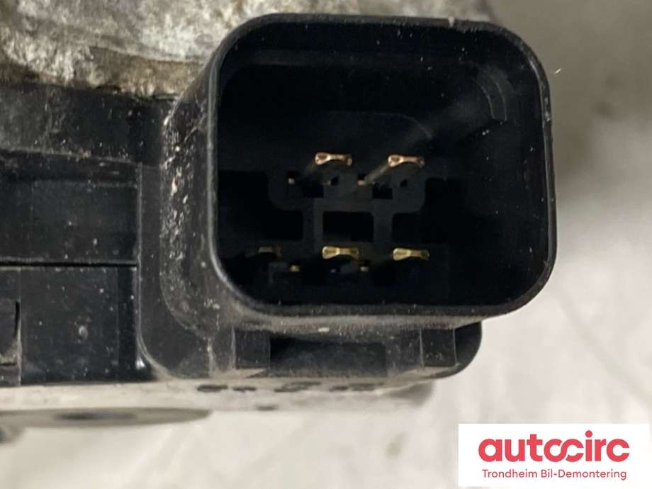 Viskermotor frontrute komplett m/overføring til Kia Rio 2011-2017 Type III  (DENSO|981101W000|981201W000|)