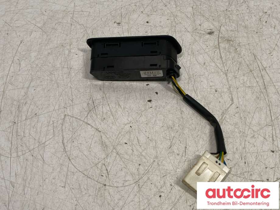 Bryterpanel førersete til Kia Cee