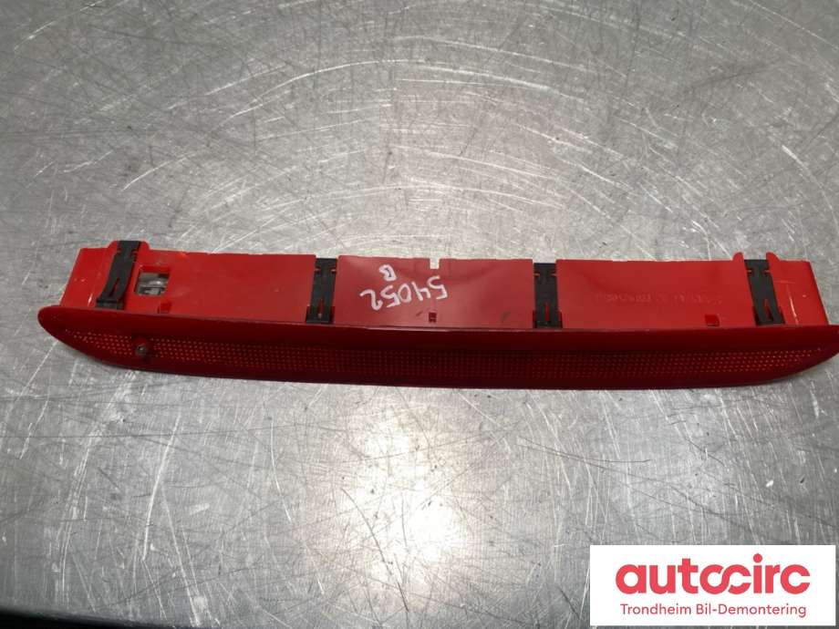 Baklykt bremselys bakrute til VW Touran 2010-2015 (Type I, Fase 3) (1T0 945 087 A|3CN 945 087|)