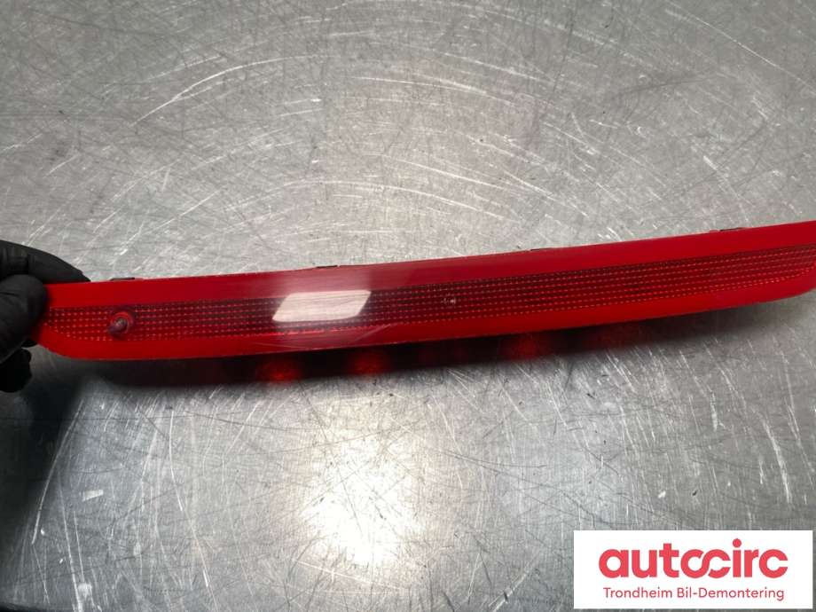 Baklykt bremselys bakrute til VW Touran 2010-2015 (Type I, Fase 3) (1T0 945 087 A|3CN 945 087|)
