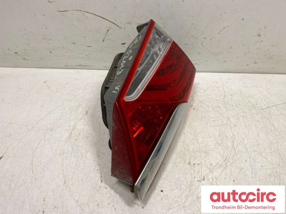 Baklykt venstre indre til Hyundai i40 2012-2017 (92403-3Z000|924033Z000|)