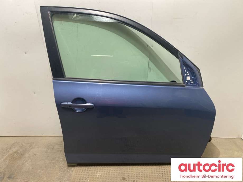 Dør høyre foran til Toyota RAV4, 2009-2013 (Type III, Fase 2)  (67001-42120)