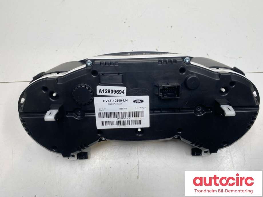Instrumentpanel til Ford Kuga 2013-2019 (DV4T-10849-LN|2052991|FV4T-10849-LG)