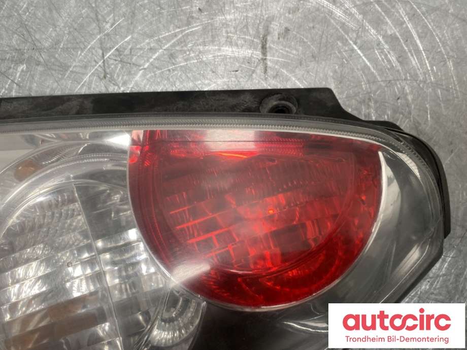 Baklykt høyre til Subaru Forester 2005-2008 (Type II, Fase 2)  (84201SA300|)