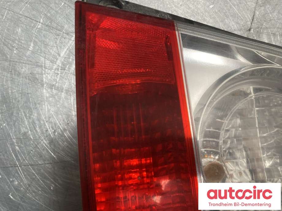 Baklykt høyre til Subaru Forester 2005-2008 (Type II, Fase 2)  (84201SA300|)
