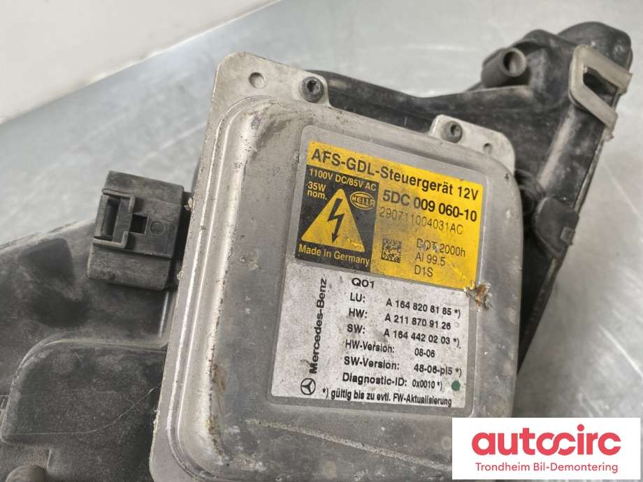 Frontlykt venstre xenon til Mercedes ML 2005-2011 (W164) (W164) (A1648200961|)