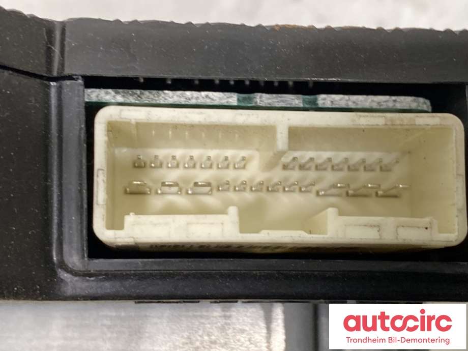 Baklukeåpner motor til Mitsubishi Outlander 2015-->> (Type III, Fase 2)  (DENSO|42711010710|427110-10710|5813A149)