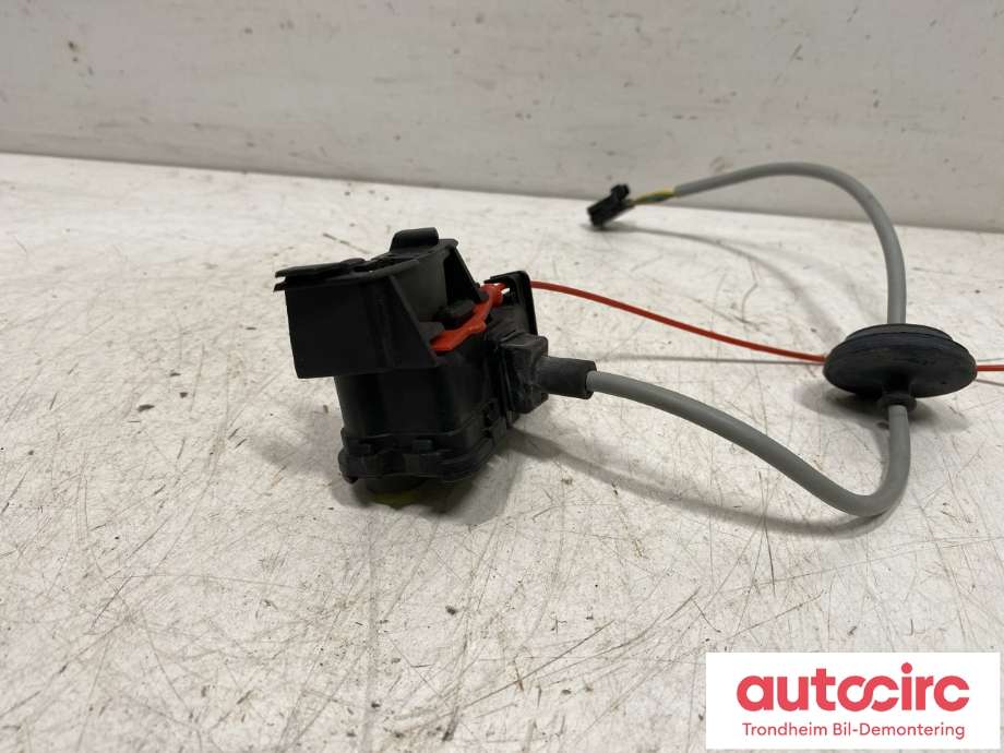 Ladeluke motor / aktuator til Porsche Cayenne 2010-2017 (92A) (92A) (958 504 153 10|7P5 862 153|)