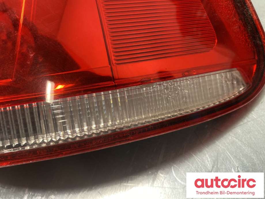 Baklykt høyre ytre til VW Golf VI 2008-2012  (5K0945096K|5K0945096P|)