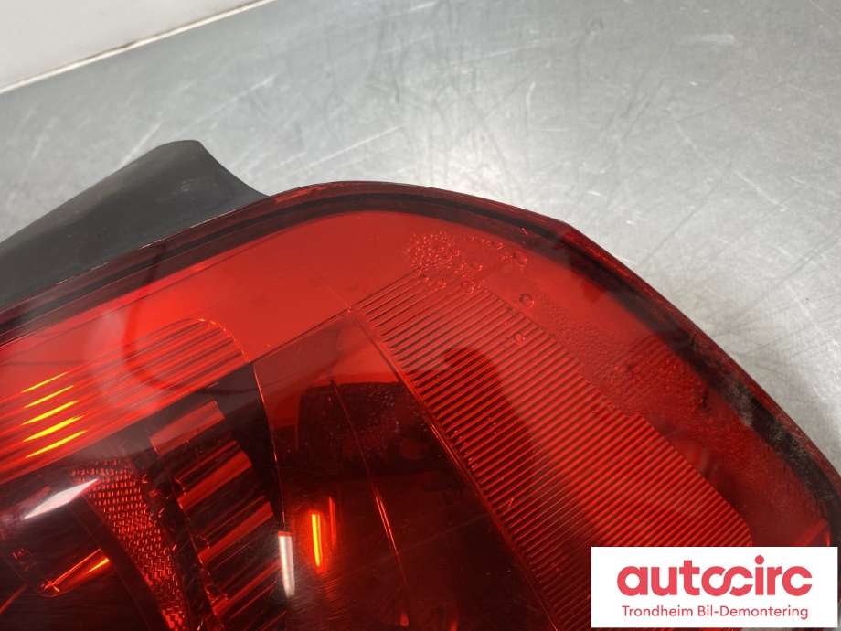 Baklykt høyre ytre til VW Golf VI 2008-2012  (5K0945096K|5K0945096P|)
