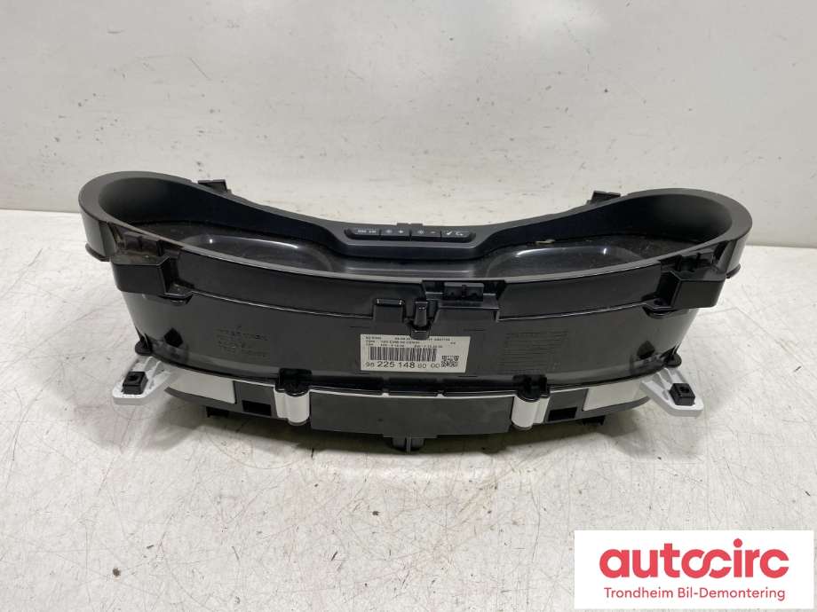 Instrumentpanel til Peugeot Expert 2016-->> (Type III)  (98 225 148 80|)