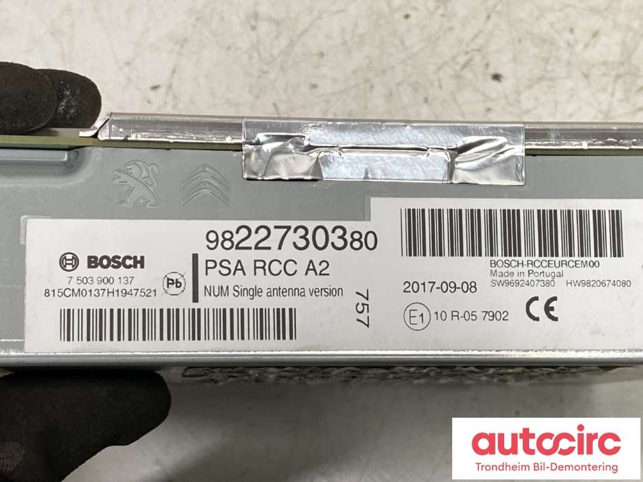 Bilstereo til Peugeot Expert 2016-->> (Type III)  (16 238 074 80|98 227 303 80|)