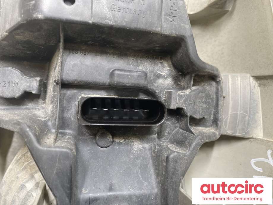 Baklykt venstre til VW Touran 2003-2006 (Type I, Fase 1) (1T0 945 095 G|)