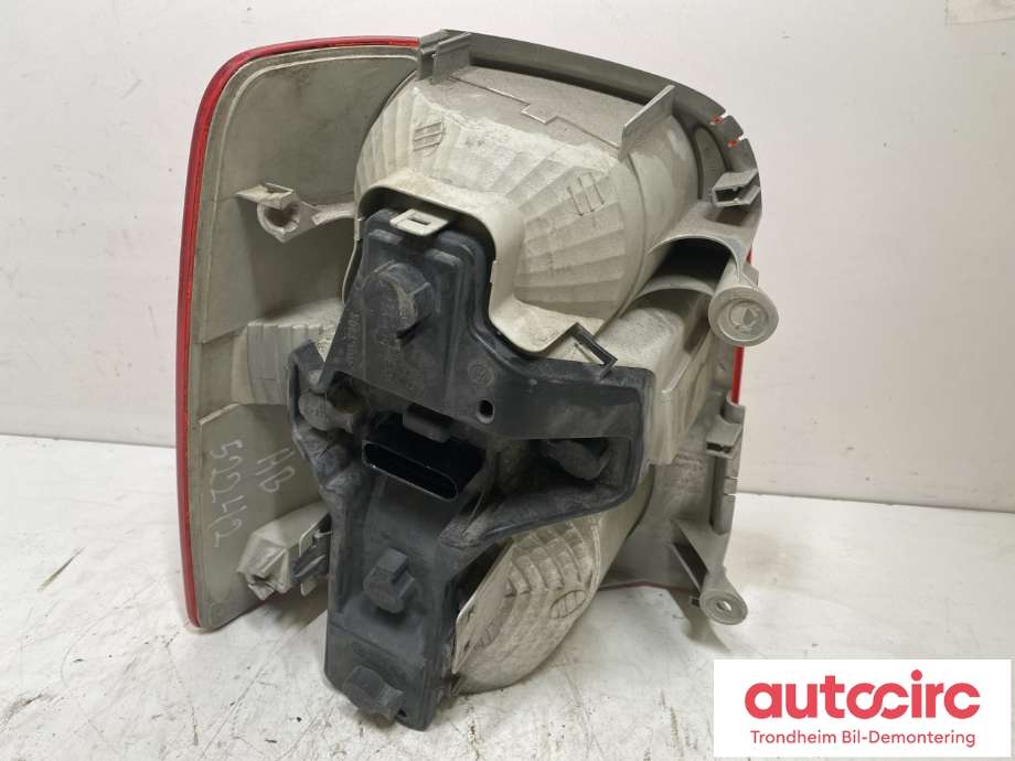 Baklykt høyre til VW Touran 2003-2006 (Type I, Fase 1) (1T0 945 096 G|)