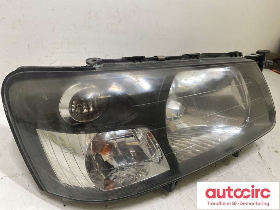 Frontlykt høyre halogen til Subaru Forester 2002-2005 (Type II, Fase 1)  (84001SA320|84001SA321|84001SA322)