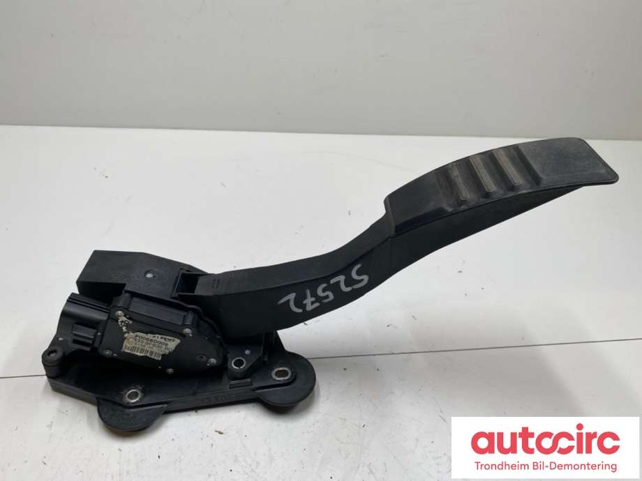 Pedal gass til Ford Mustang 2005-2014 (4R3Z9F836BD|)