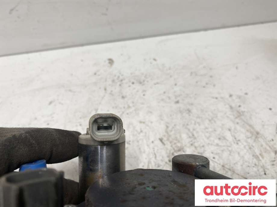 Dieselpumpe til Toyota Avensis 2009-2015 (Type III, Fase 1)  (DENSO|221000R040|221000R041|)
