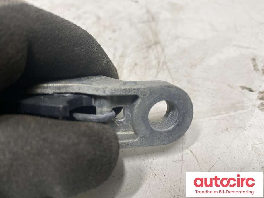 Viskerarm bakrute til Opel Adam 2013-2016 (13354359|)