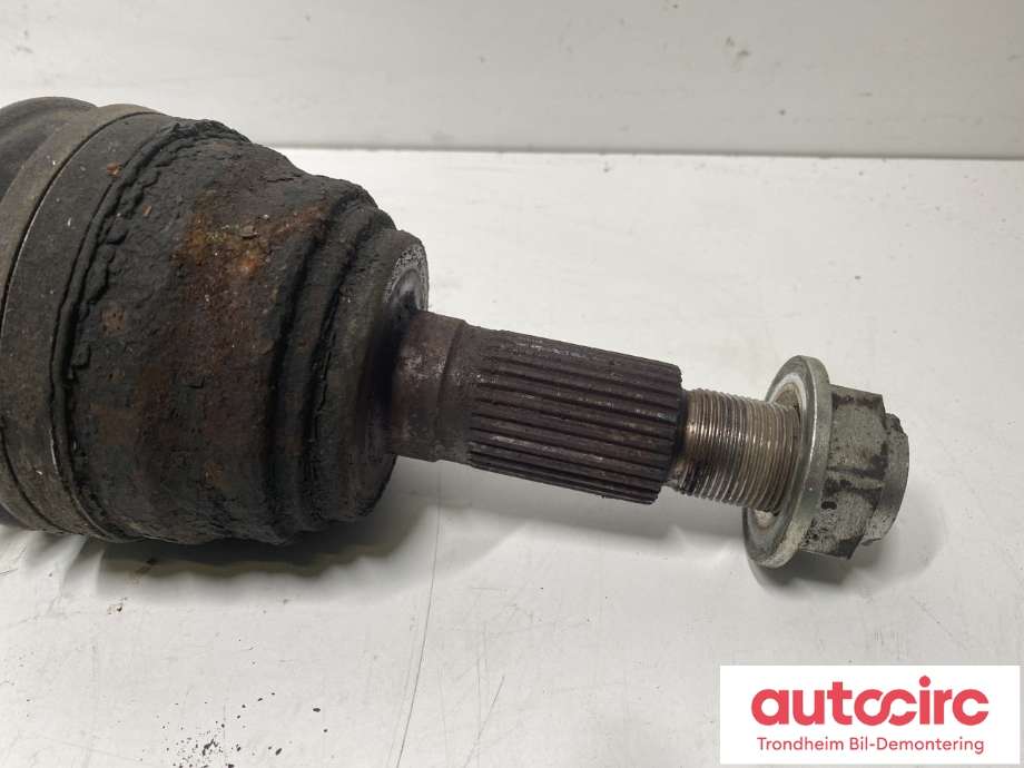 Drivaksel venstre foran, diesel/manuell til Mazda 6 2008-2010 (Type II, Fase 1)  (GD78-25-60XB|)