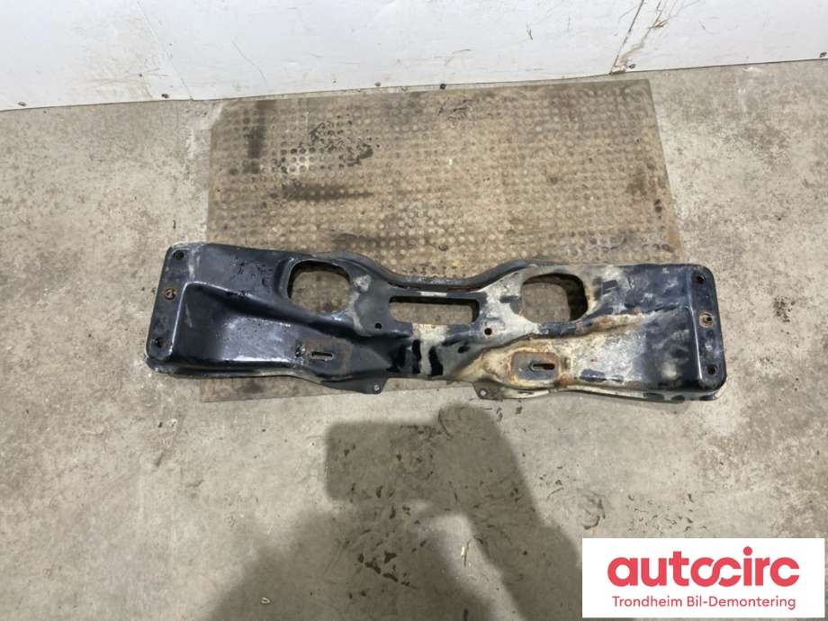 Travers foran hoved til Subaru Legacy 2003-2007 (Type IV, Fase 1)  (20101AG001|20101AG000|20101AG020| 20101AG021| 20101AG000| 20101AG002)