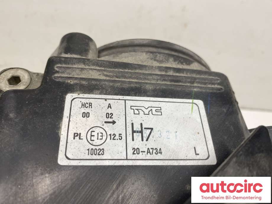 Frontlykt venstre halogen til VW Passat 2005-2010 (B6) (B6) (3C0 941 005 AA|)