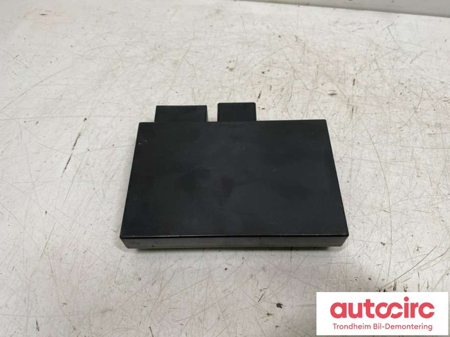 Styreenhet hengerfeste til Audi A4 2007-2014 (Type IV) (B8) (B8) (8K0 907 383 E|)
