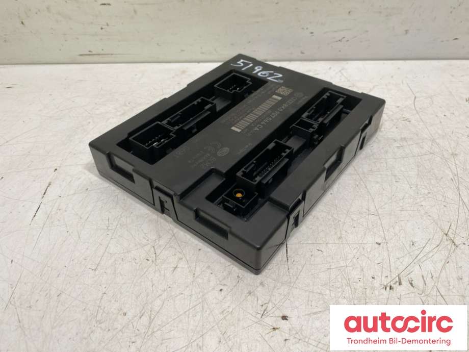 Styreenhet comfort (BCM) til Audi A4 2007-2014 (Type IV) (B8) (B8) (8K0 907 064 CQ|)
