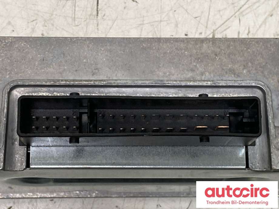 Bilstereo forsterker til Audi A4 2007-2014 (Type IV) (B8) (B8) (8T0 035 223 AH|8R1 035 223 A|)